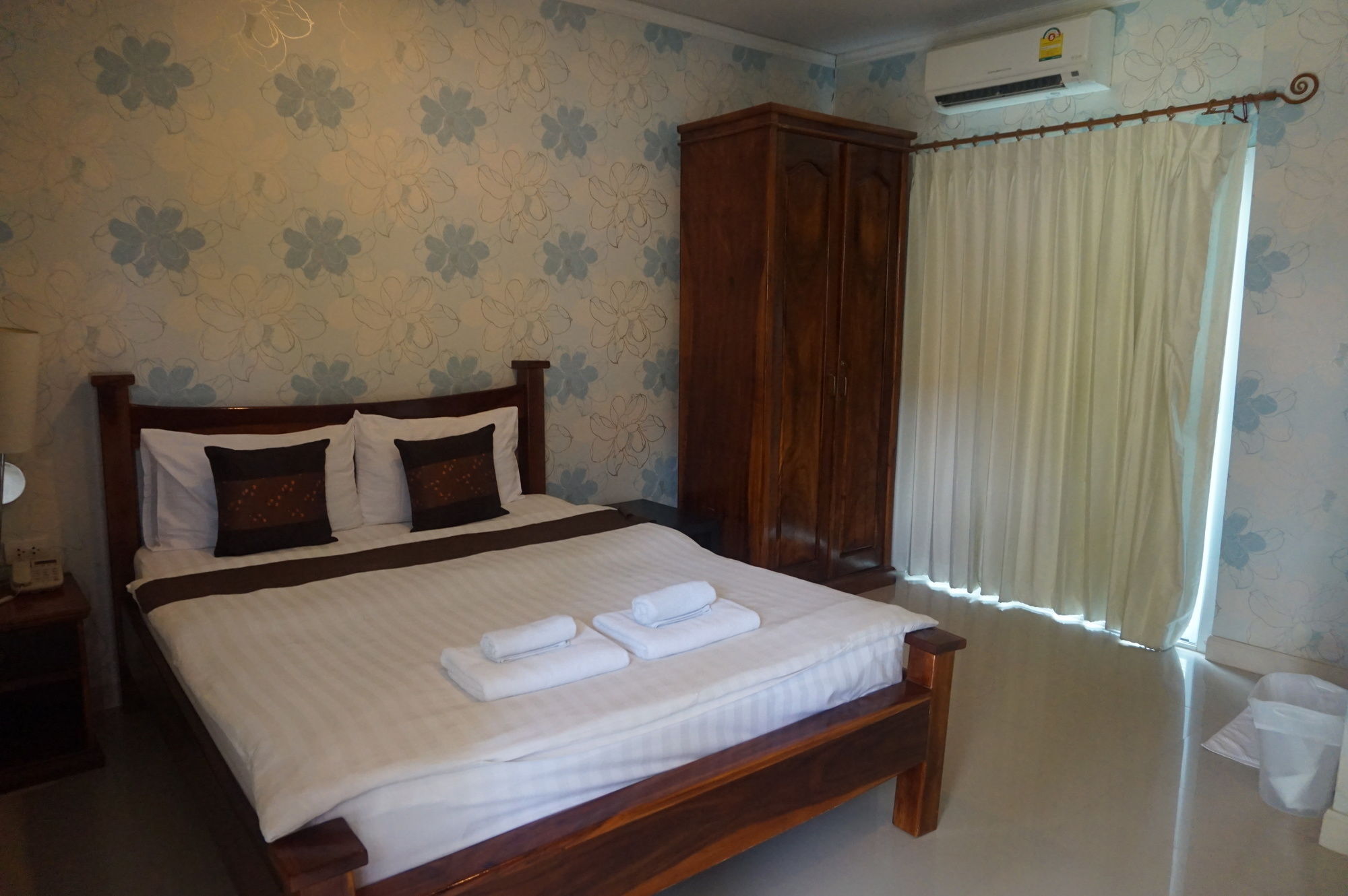 The Park Nangrong Resort Exterior photo